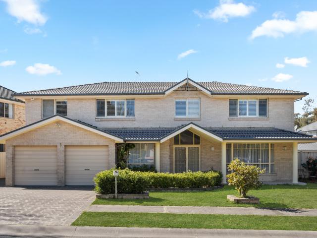 9 Dungara Crescent, Stanhope Gardens