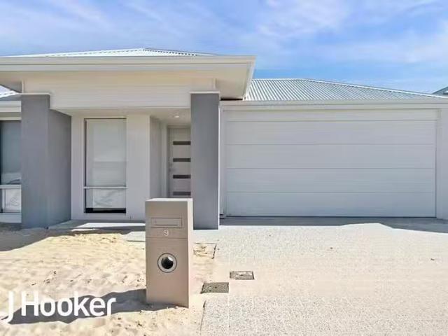 9 Diamond Road, Alkimos, WA 6038
