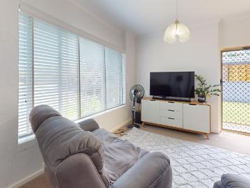 9 Exceptional Units1,700sqm & 2 Street Frontages