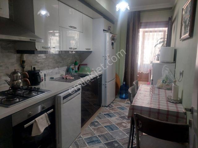 9 Eylül Mah.site İçersinde 2+1 Kapalı Balkonlu Satılık Daire