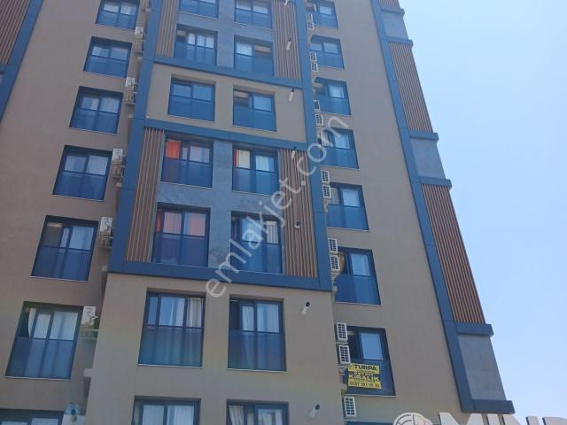 Loca Parkta 9 Eylül Yerleşkeye Yürüme Mesafesi 1+1 Eşyalı Daire