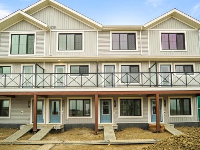 9 Edgewater Close, Spruce Grove, AB, T7X 3C7 house for sale | Listing ID E4485 | Royal LePage
