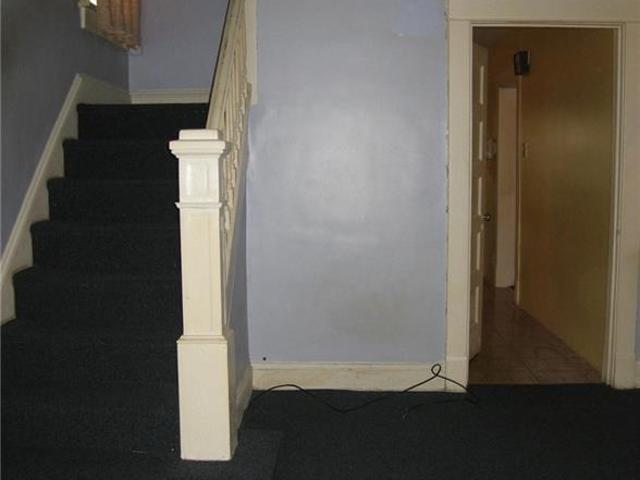 9 Elmwood Place