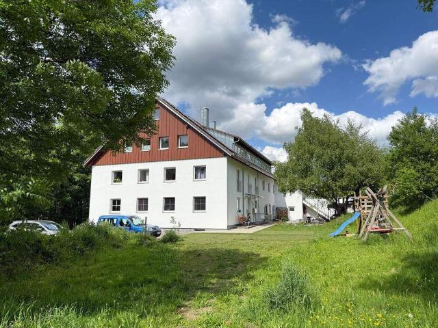 9 Familienhaus mit einem Entwicklungsgrundstück Projektpotenzial in Kaufbeuren zu verkaufen