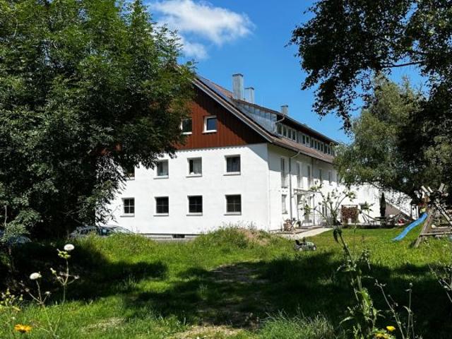 9 Familienhaus mit einem Entwicklungsgrundstück Projektpotenzial in Kaufbeuren zu verkaufen
