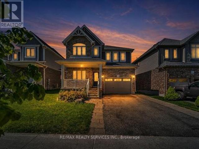 9 Fitzgerald Street, Orangeville, ON, L9W 6R7 house for sale | Listing ID W13414 | Royal LePage