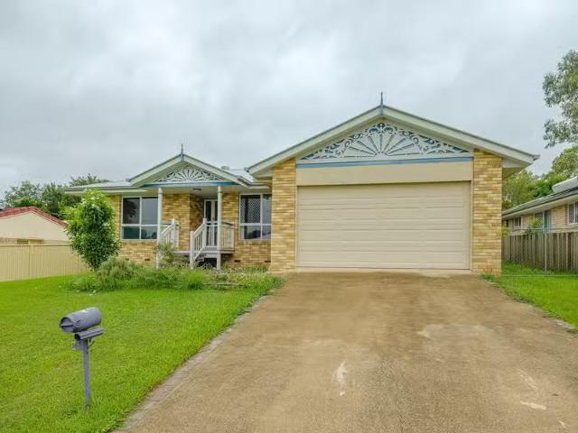 9 Fossickers Court, SOUTHSIDE, QLD 4570 House for Rent