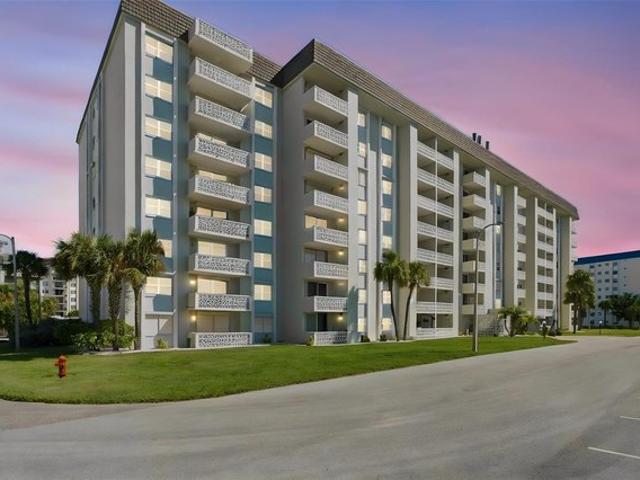 9 Forbes Pl Apt 412, Dunedin, FL 34698
