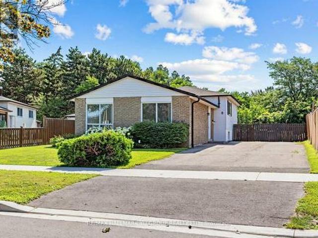 9 Foregate Avenue, Toronto, ON, M1B 2S2 house for sale | Listing ID E13611 | Royal LePage
