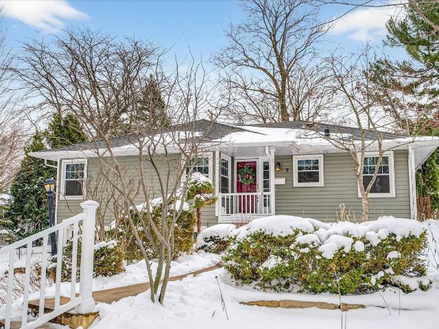 9 Frederick Circle