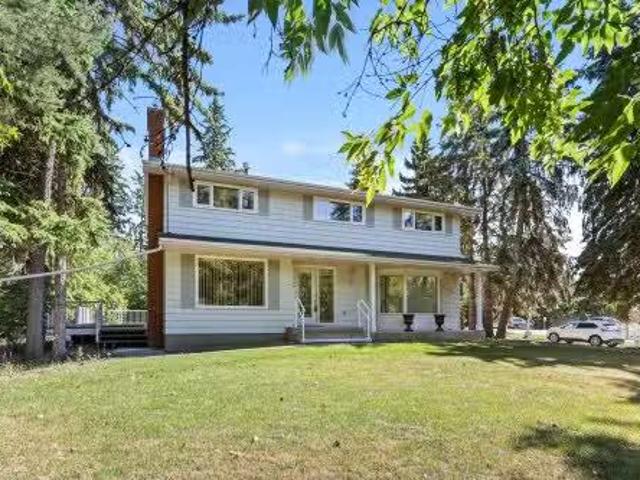 9 Glenview Crescent, St. Albert, AB, T8N 1B6 house for sale.