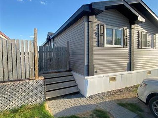 9 Golfview Crescent, Kindersley, SK, S0L 1S1 house for sale | Listing ID SK042363 | Royal LePage