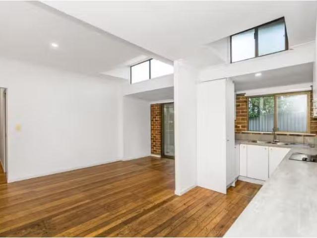 9 Gordon St, Byron Bay House for rent Listed by Jamie Westerl.