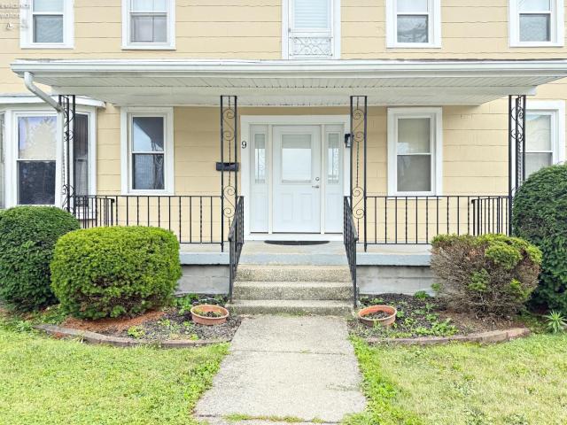 9 Grammes Street