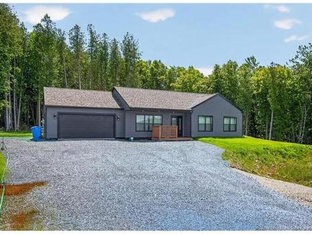 9 Greystone Dr, Quispamsis, NB, E2G 0H9 house for sale | Listing ID NB144181 | Royal LePage