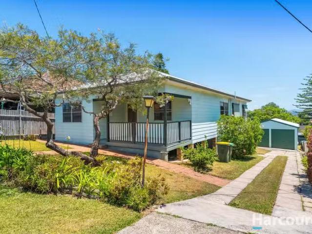 9 Griffiths Street, Charlestown, NSW 2290 House for Rent
