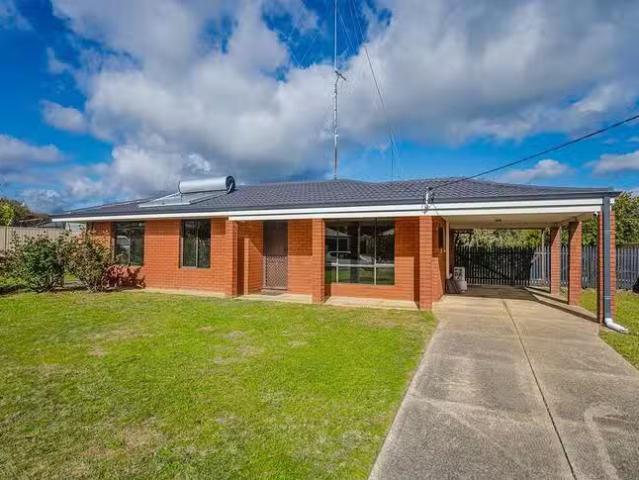 9 Hull Heights, Waroona, WA 6215