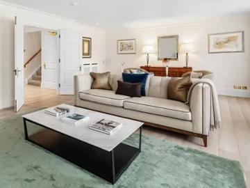 9 Hyde Park Gate, London, SW7 5DQ, United Kingdom | 3 bed duplex for rent #131369672 | Rentberry