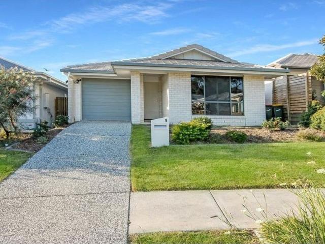 9 Halpine Parade, Warner, QLD 4500