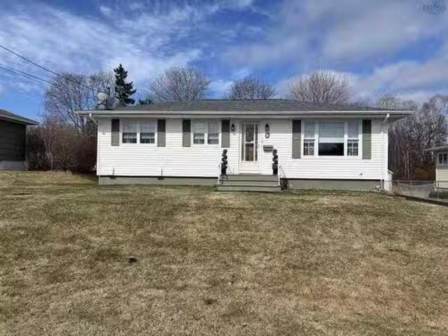 9 Hare Avenue, North Sydney, NS, B2A 2A9 house for sale Lis.