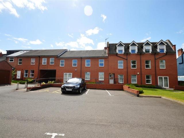 9 Heeley Road, Metchley, B29 6DP, United Kingdom | 2 bed apartment for rent #135673935 | Rentberry