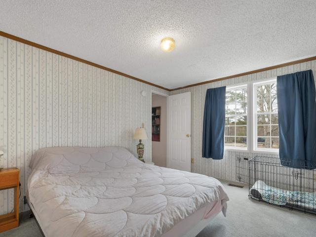 9 Hemlock Drive