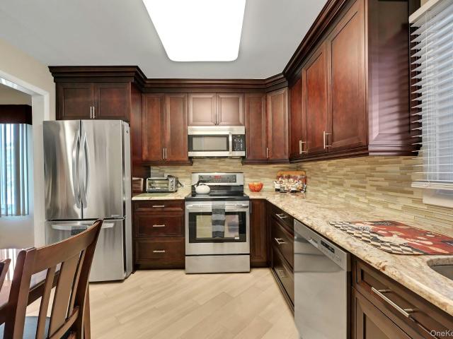 9 Heritage Drive A