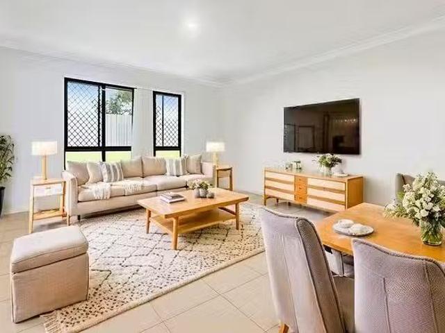9 Highcliff Crescent, North Lakes, QLD 4509