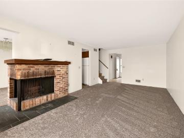 9 Hollingham