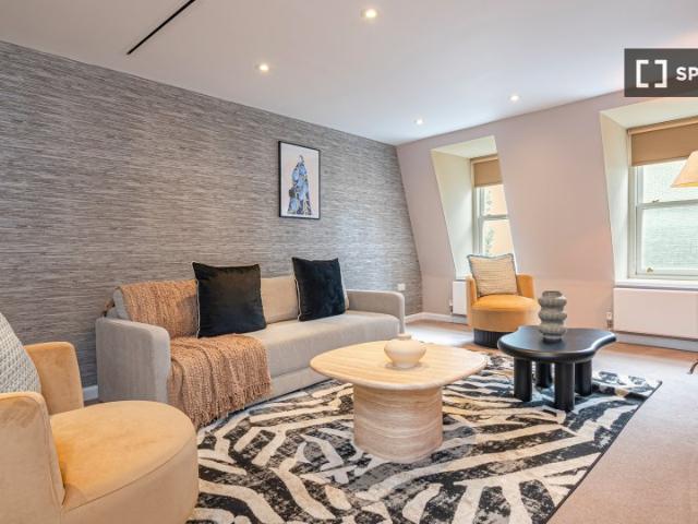9 Holyrood Street, Bermondsey Village, London, SE1 2EL, United Kingdom | 3 bed apartment for rent #160154577 | Rentberry