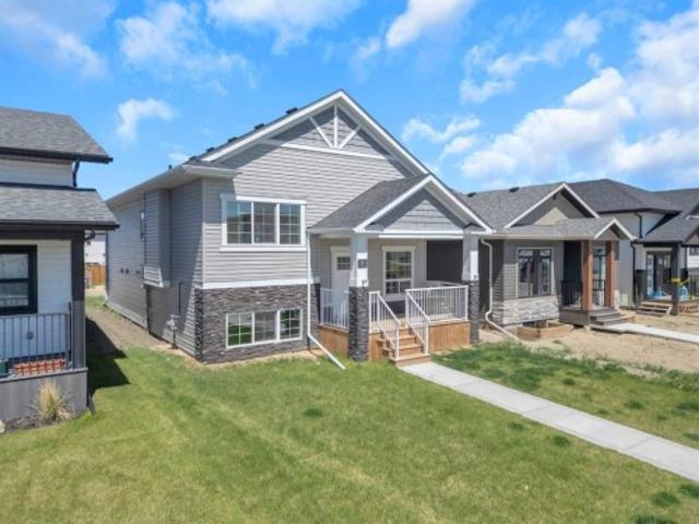 9 Ian Way, Sylvan Lake, AB, T4S 0W5 house for sale | Listing ID A2281 | Royal LePage