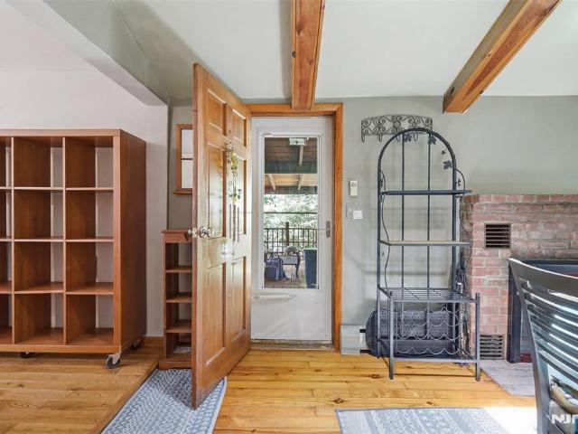 9 Juniper Trail