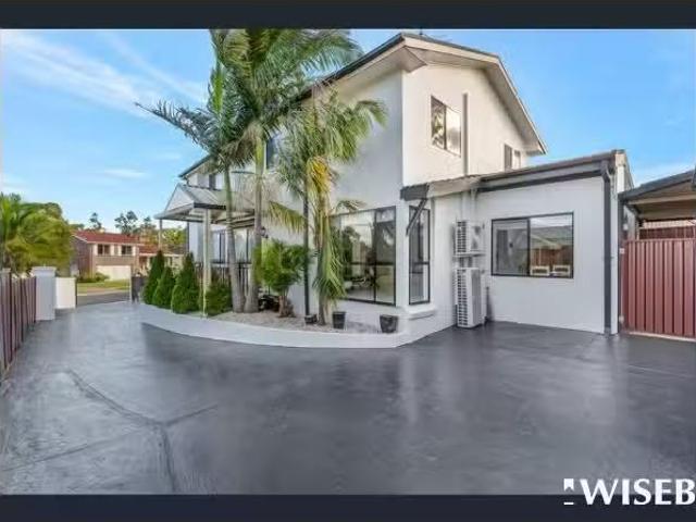 9 Jarrah Avenue, Prestons Townhouse for rent Listed by Jason.