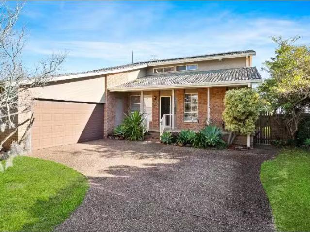 9 Kantara Road, CANTON BEACH House for rent Listed by Mathew.