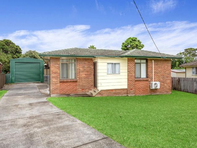 9 Kimbarra Crescent, Koonawarra, NSW 2530