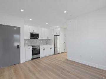 9 Lagrange Ave, Unit 4, Poughkeepsie, NY 12603 | MLS #988806