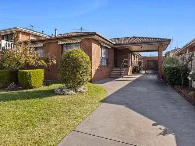 9 Leila Crescent, Bell Post Hill, VIC 3215 House for Rent