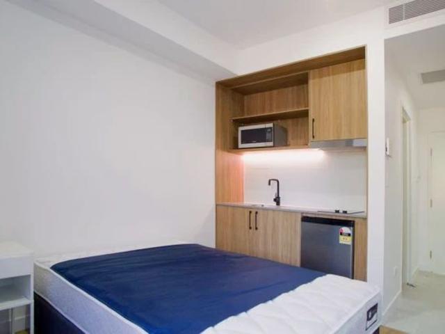 9 Lexington Pl, Sydney