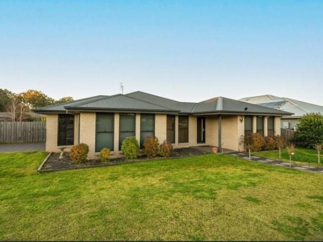 9 Lions Drive Mudgee NSW