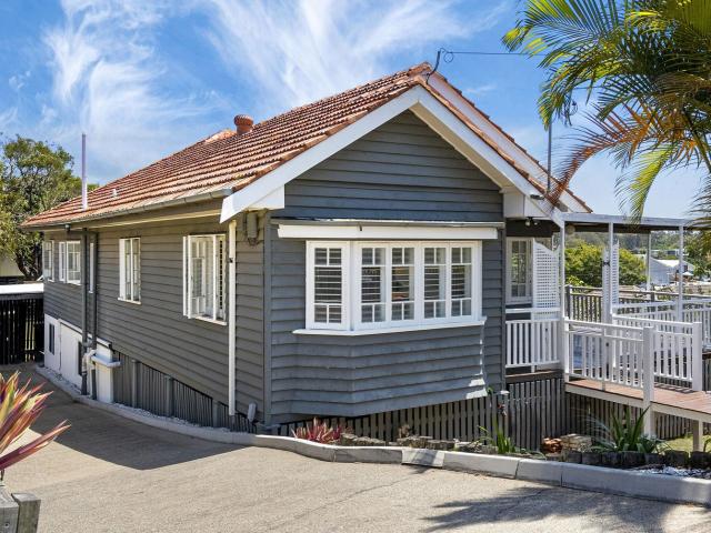 9 Lily Avenue, YERONGA, QLD 4104