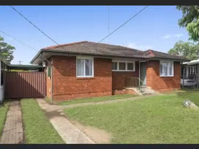 9 Lingayen Avenue, LETHBRIDGE PARK House for rent Listed by S.