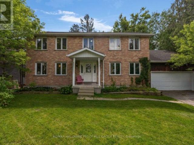 9 Little Lake Drive, Barrie, ON, L4M 7B9 house for sale | Listing ID S13766 | Royal LePage