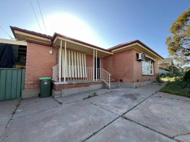 9 Paringa Road, Port Augusta SA 5700