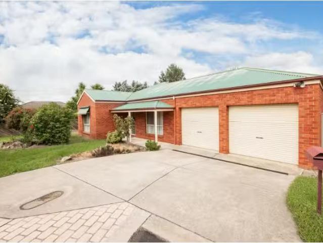 9 Percival Court, GLENROY House for rent Listed by Rwac Leasi.