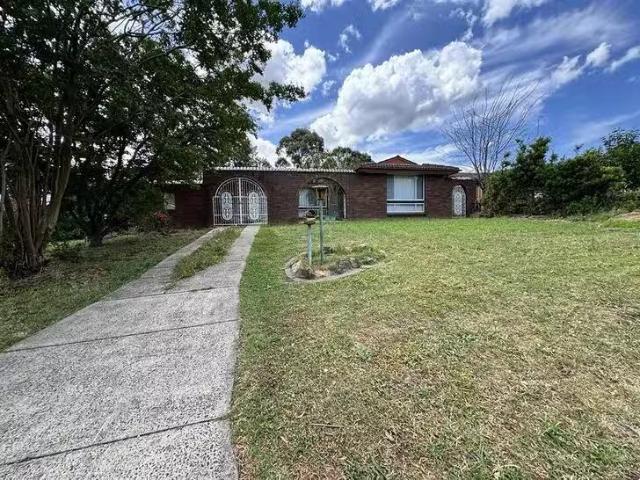 9 Pinot Street, Eschol Park, NSW 2558
