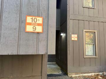 9 Pine Trail
