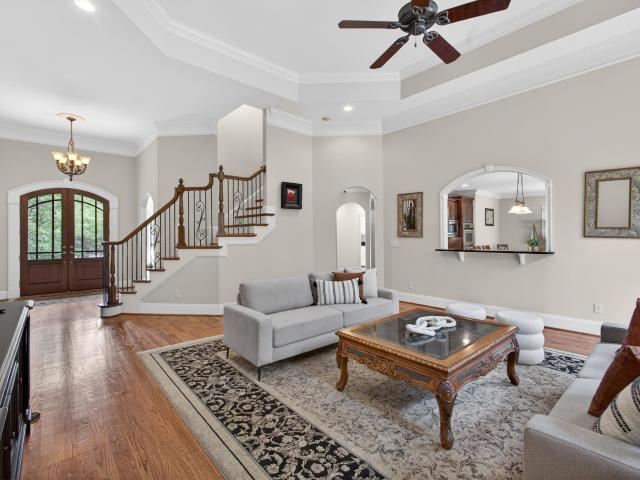 9 Portofino Court