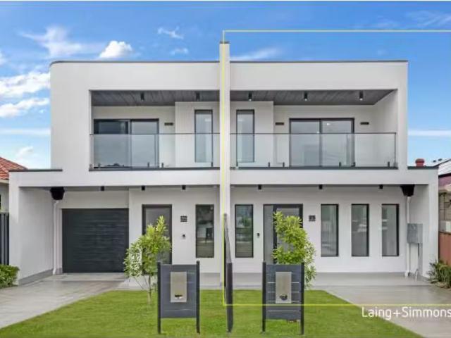9 Queen Street, Guildford West Townhouse for rent Listed by L.