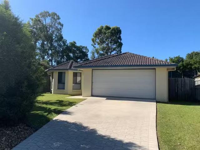 9 Rutherglen Crescent, CALAMVALE, QLD 4116 House for Rent