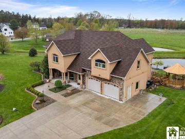 9 Ryan Place